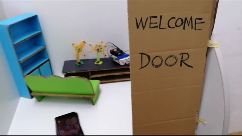 Dream World Robotics- Smart Home- Security Door